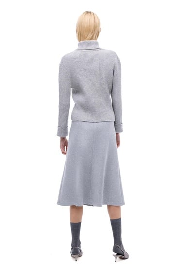  Triko Rahat Kalıp Standart Boy Takma Kol Gömlek Yaka Gri Hırka