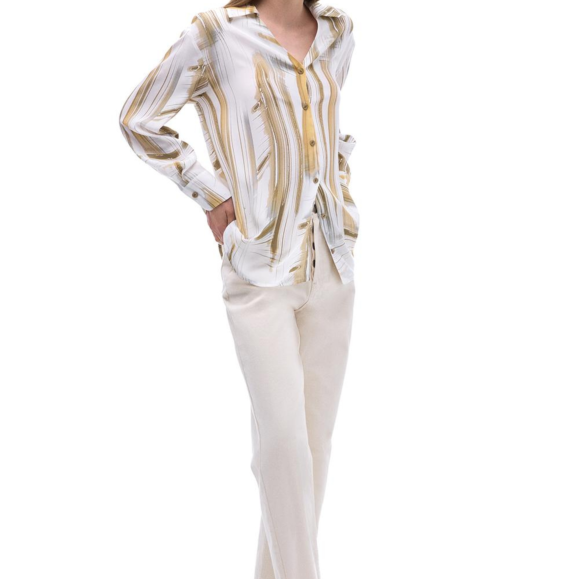 Serenity Regular Fit Soyut Desenli Standart Boy Takma Kol Gömlek Yaka Ekru Renk Kadın Gömlek