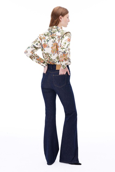  Sahras Rahat Kalıp Çiçek Desen Standart Boy Düşük Kollu Gömlek Yaka Çok Renkli Gömlek