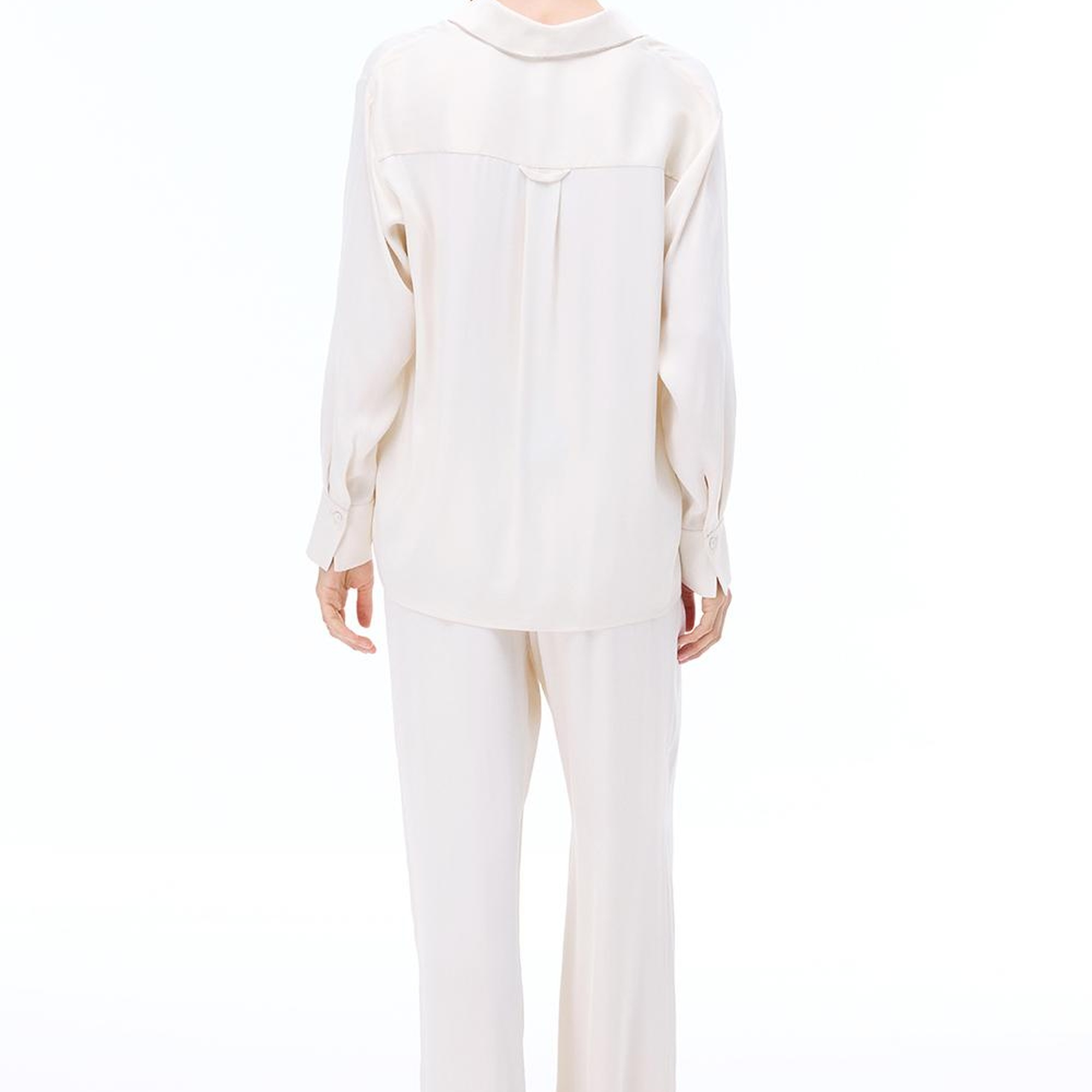 Safira Rahat Kalıp Düşük Kollu Gömlek Yaka Ekru Renk Kadın Gömlek