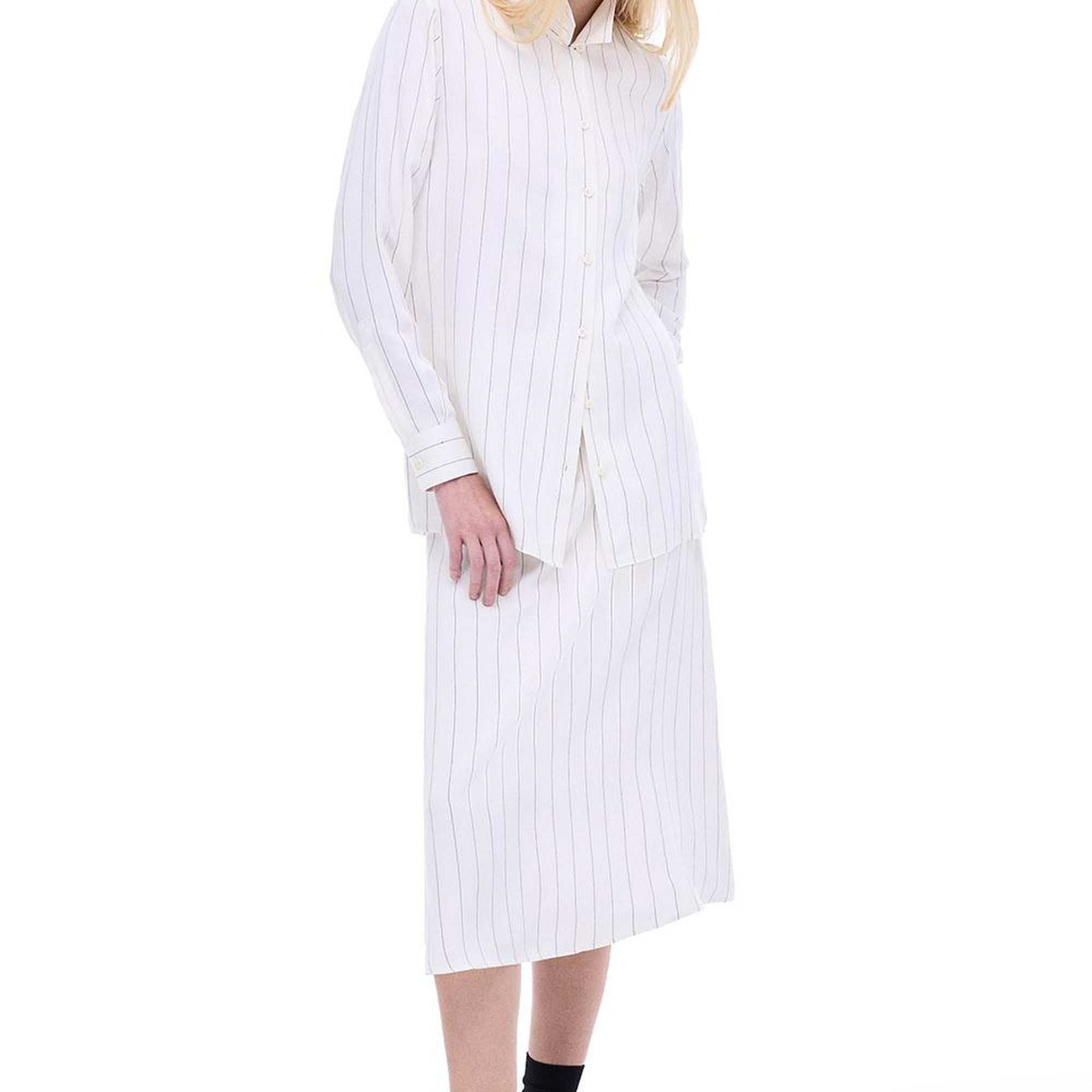 Aponias Rahat Kalıp Çizgili Desen Standart Boy Takma Kol Gömlek Yaka Ekru Gömlek