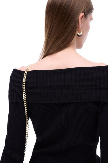  Triko Slim Fit Standart Boy Reglan Kol Kayık Yaka Siyah Bluz