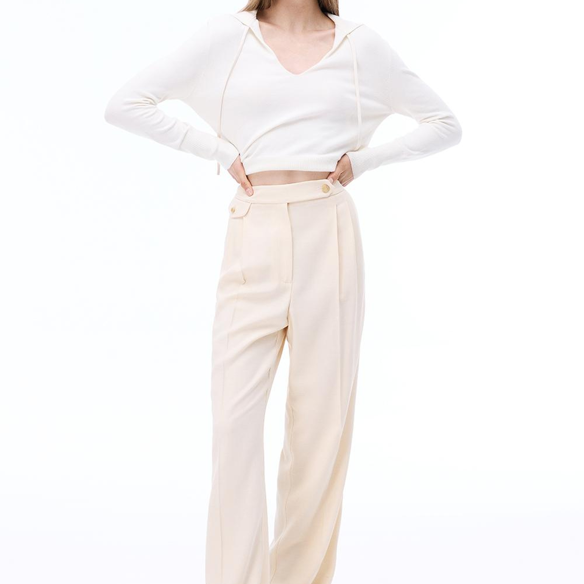 Triko Rahat Kalıp Standart Boy Takma Kol V-Yaka Ekru Kazak