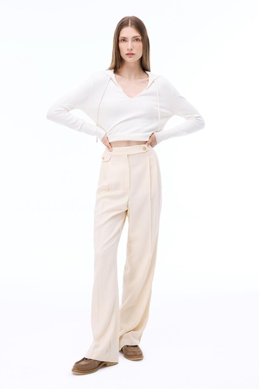  Triko Rahat Kalıp Standart Boy Takma Kol V-Yaka Ekru Kazak