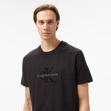  Calvin Klein Jeans Chenille Monologo Erkek Siyah T-Shirt