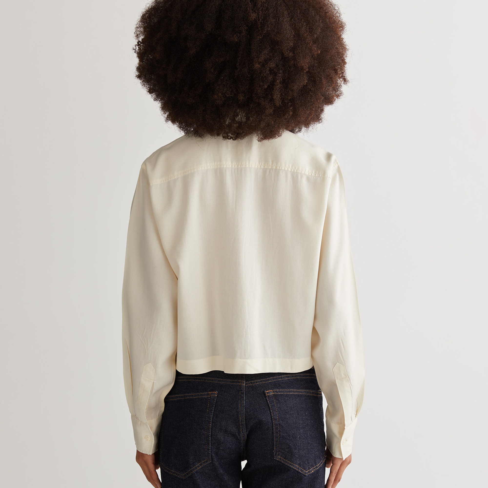 GANT Kadın Krem Crop Fit Gömlek