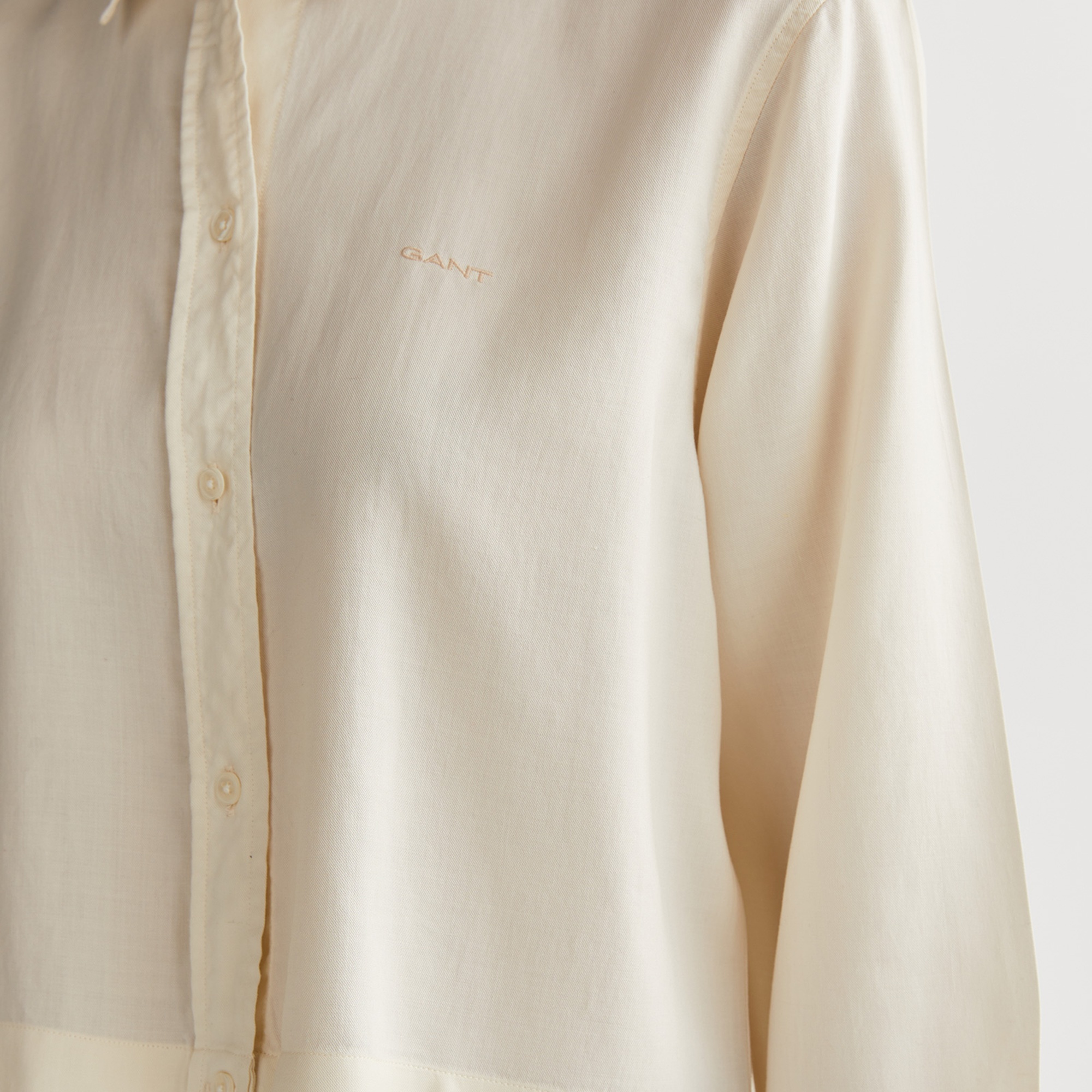 GANT Kadın Krem Crop Fit Gömlek