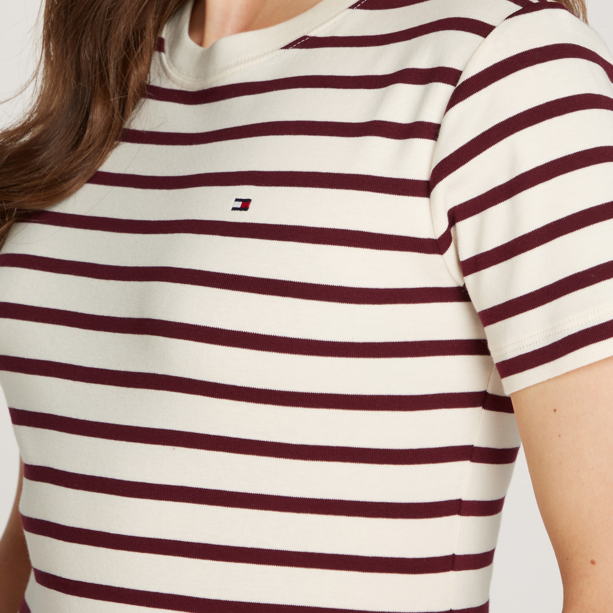 Tommy Hilfiger Slim Cody C-Nk Kadın Bej T-Shirt