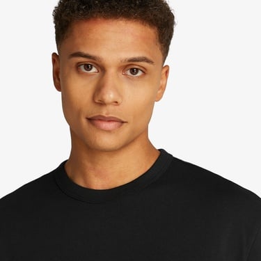  Tommy Jeans Reg Badge Ext Erkek Siyah T-Shirt