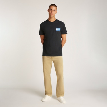  Tommy Jeans Reg Rwb Flag Ext Erkek Siyah T-Shirt