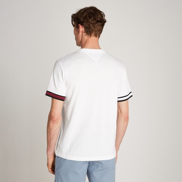  Tommy Hilfiger Global Stripe Flag Cuff Erkek Beyaz T-Shirt