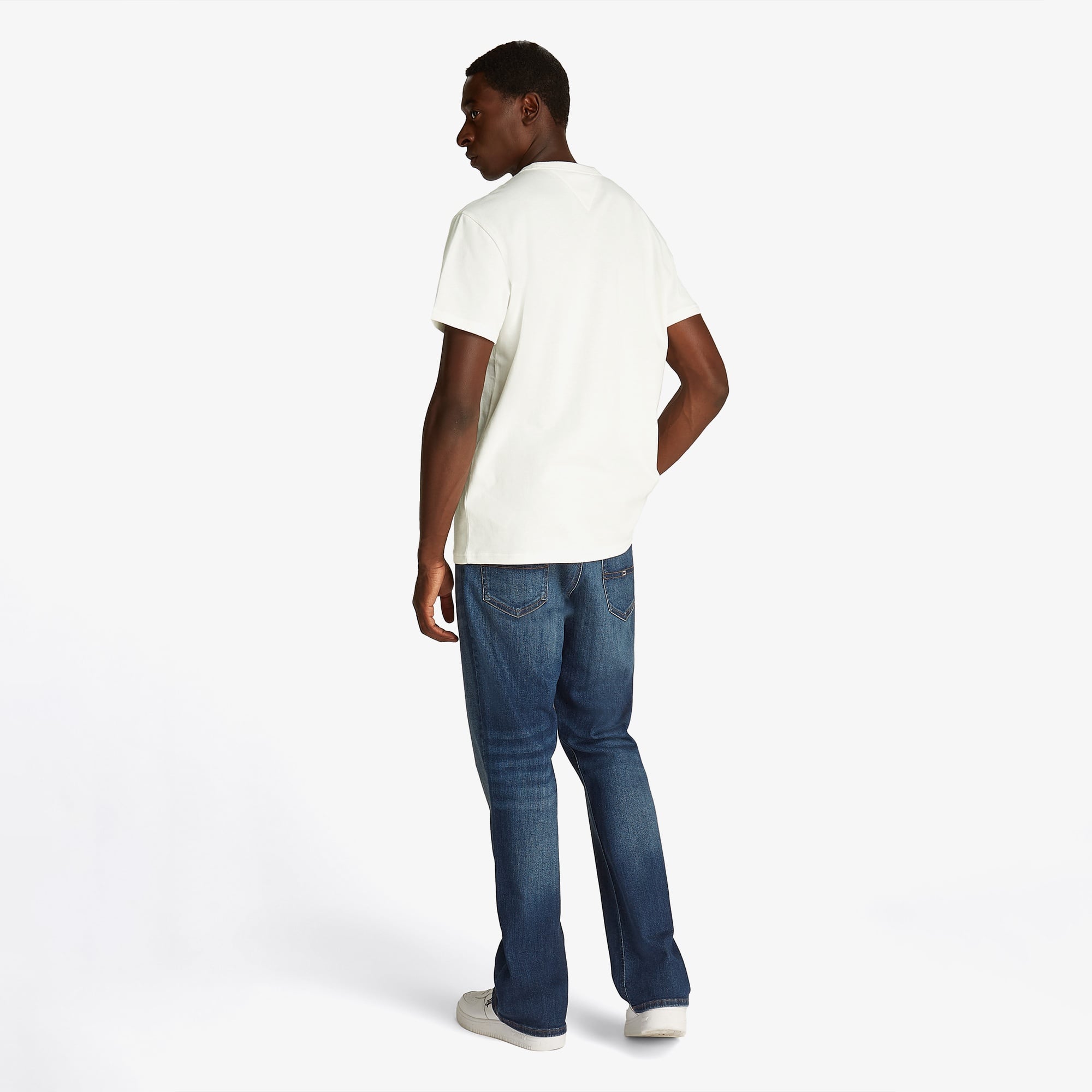 Tommy Hilfiger Badge Erkek Beyaz T-Shirt