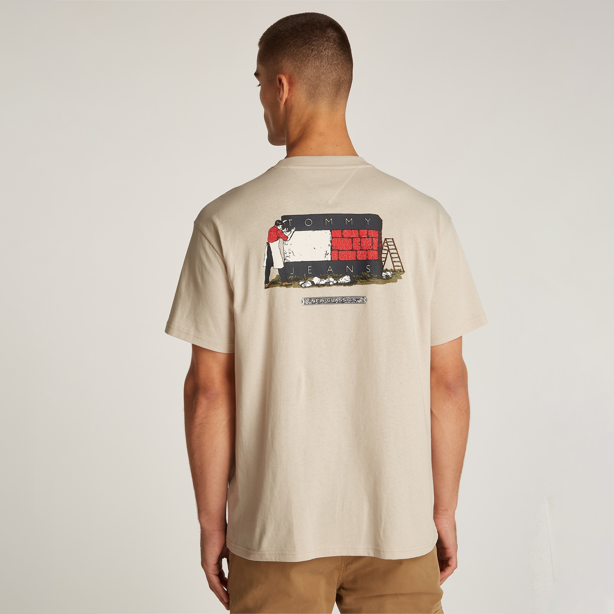 Tommy Jeans Relax Novelty Erkek Bej T-Shirt