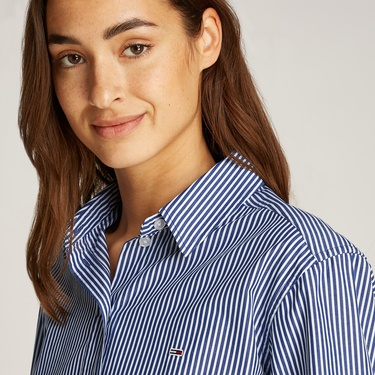  Tommy Jeans Crop Relax Poplin Kadın Mavi Gömlek