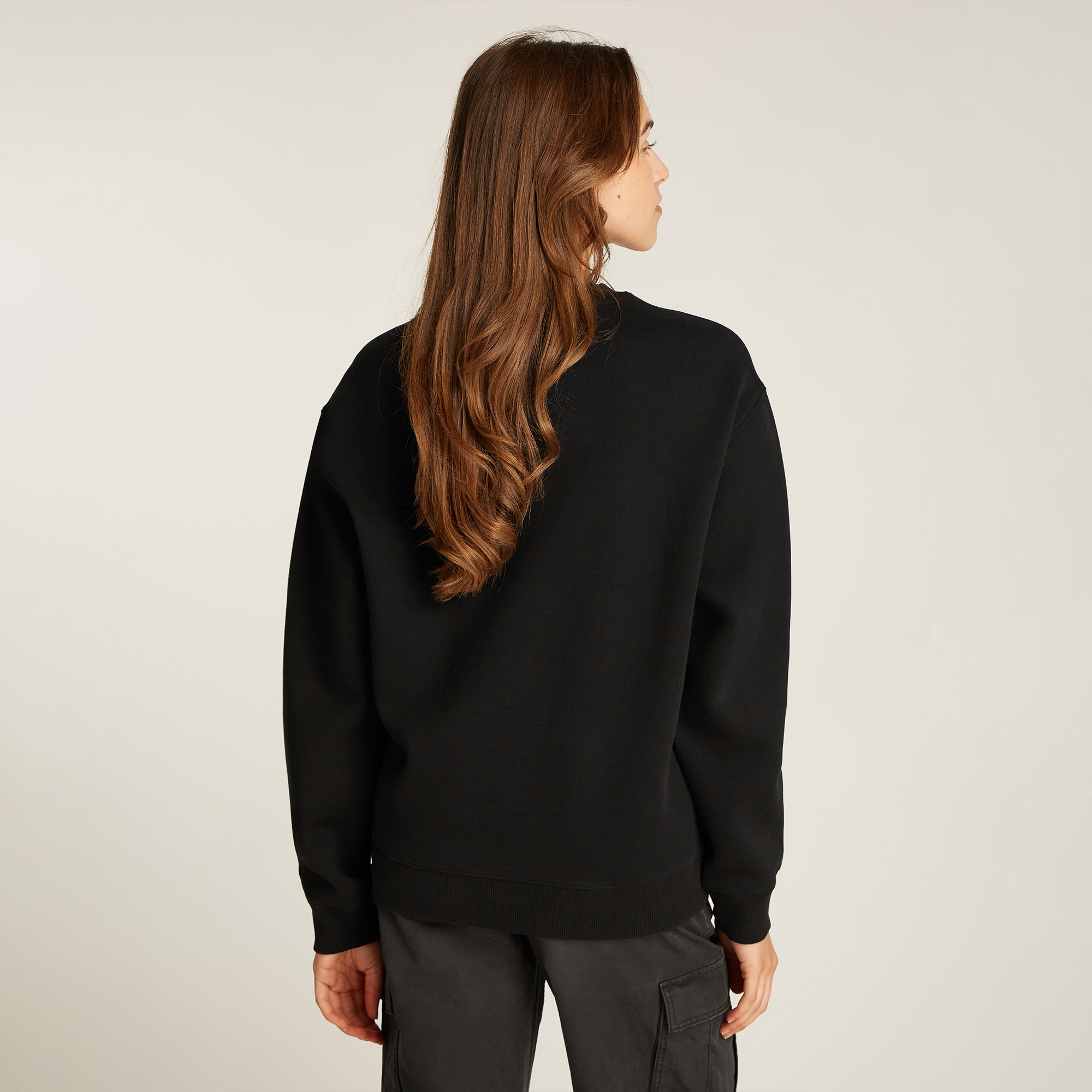 Tommy Jeans Relax Floral Varsity Crew Kadın Siyah Sweatshirt