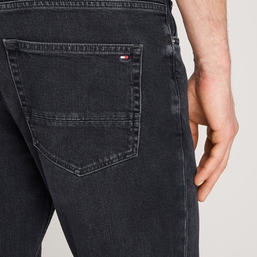  Tommy Hilfiger Straight Denton Str Clark Erkek Lacivert Jean