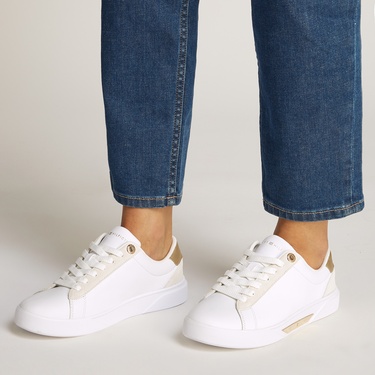  Tommy Hilfiger Chic Court Kadın Beyaz Spor Ayakkabı