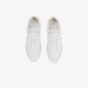  Tommy Hilfiger Essential Chic Court Kadın Beyaz Spor Ayakkabı