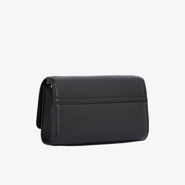  Tommy Hilfiger Eternity Chain Crossover Kadın Siyah El Çantası