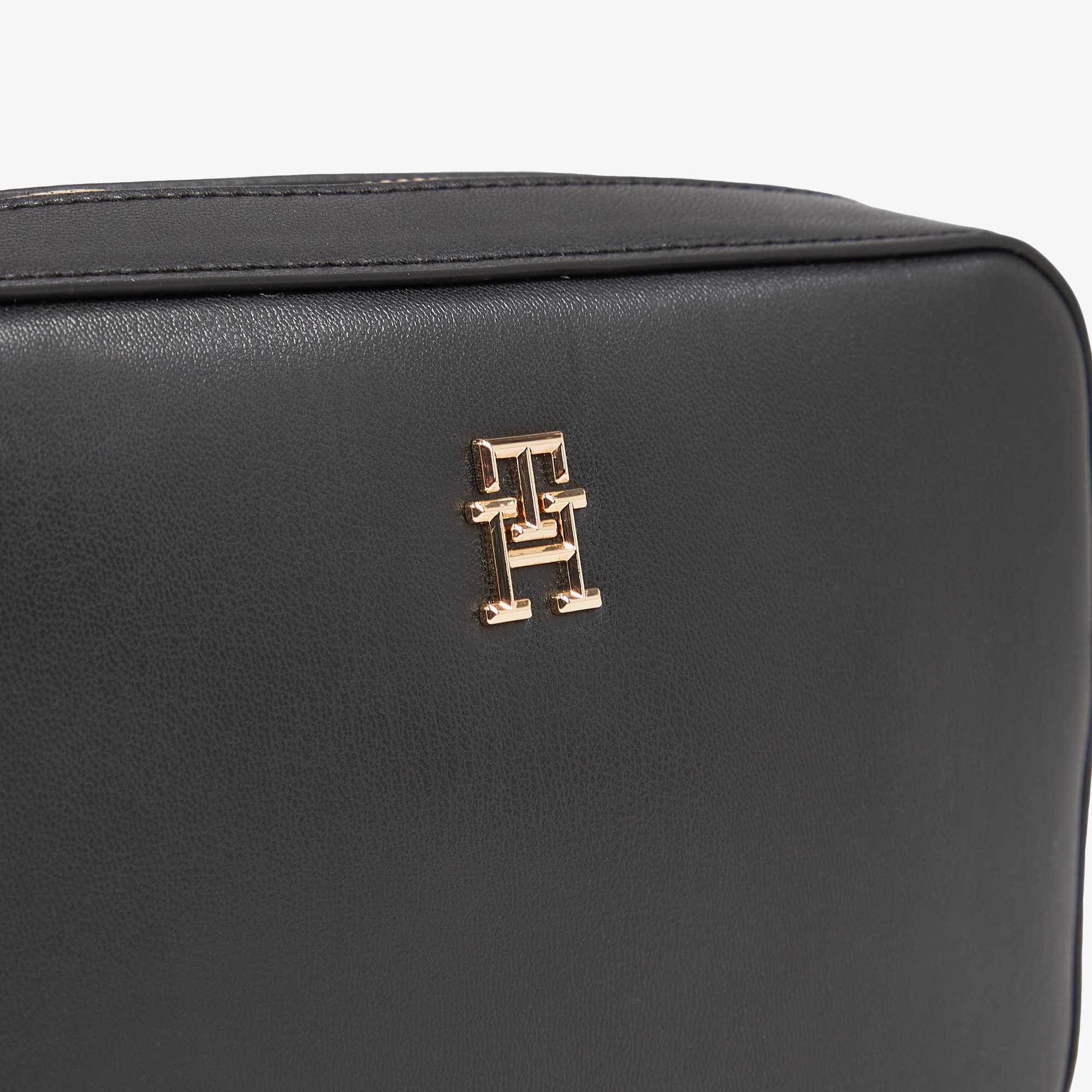 Tommy Hilfiger Distinct Kadın Siyah El Çantası