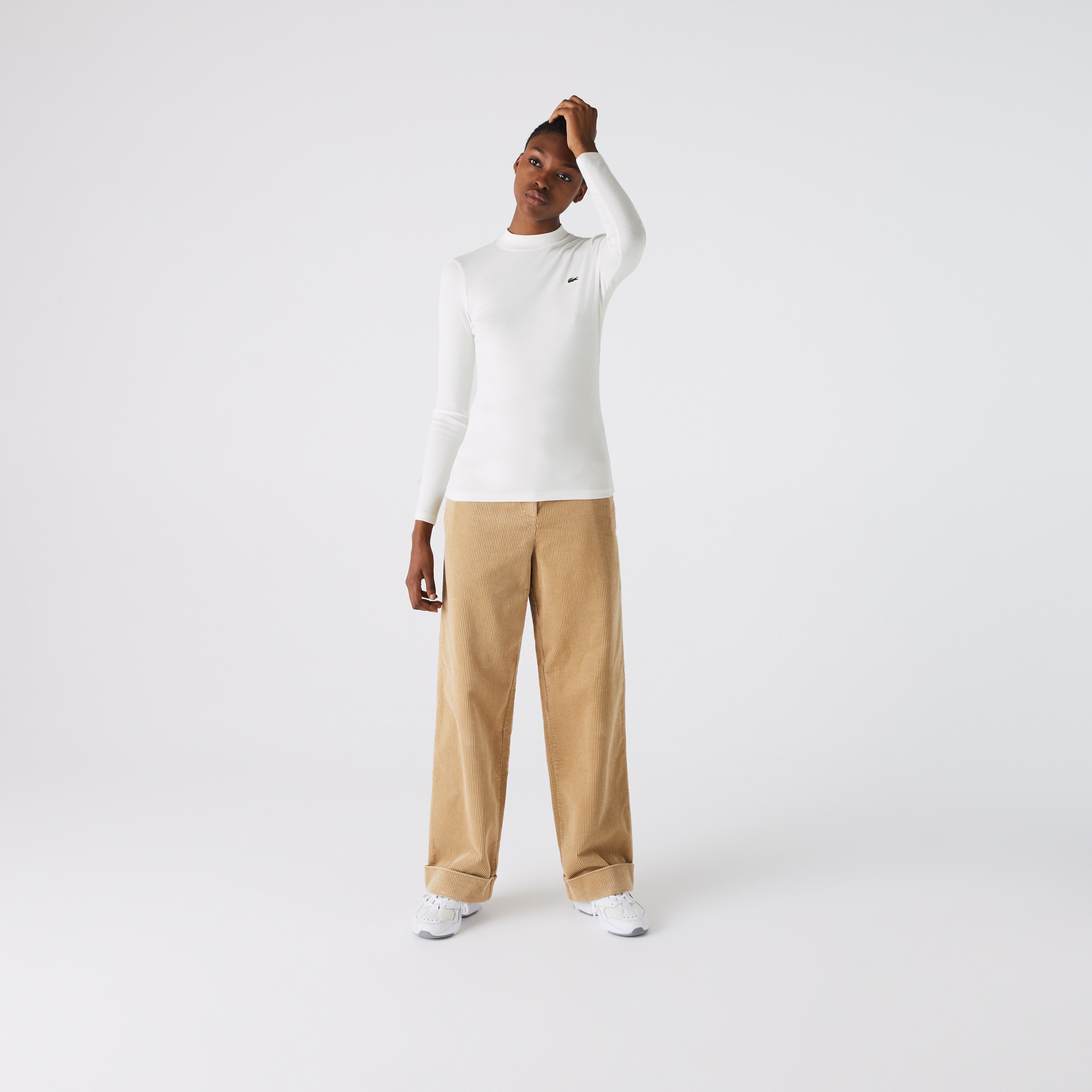 Lacoste Kadın Slim Fit Uzun Kollu Bisiklet Yaka Beyaz T-Shirt