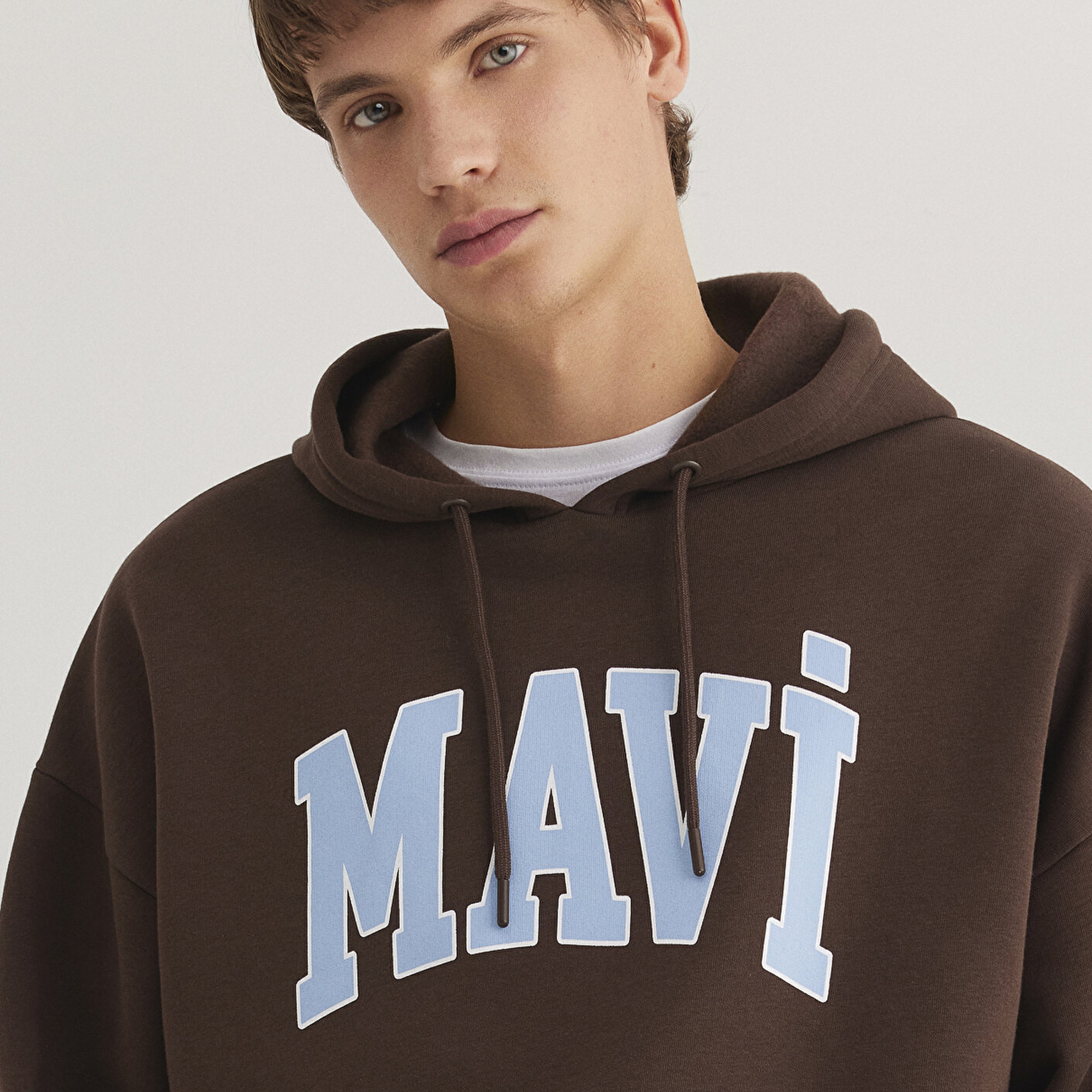 Mavi Mavi Logo Baskılı Kapüşonlu Kahverengi Sweatshirt 067149-88067