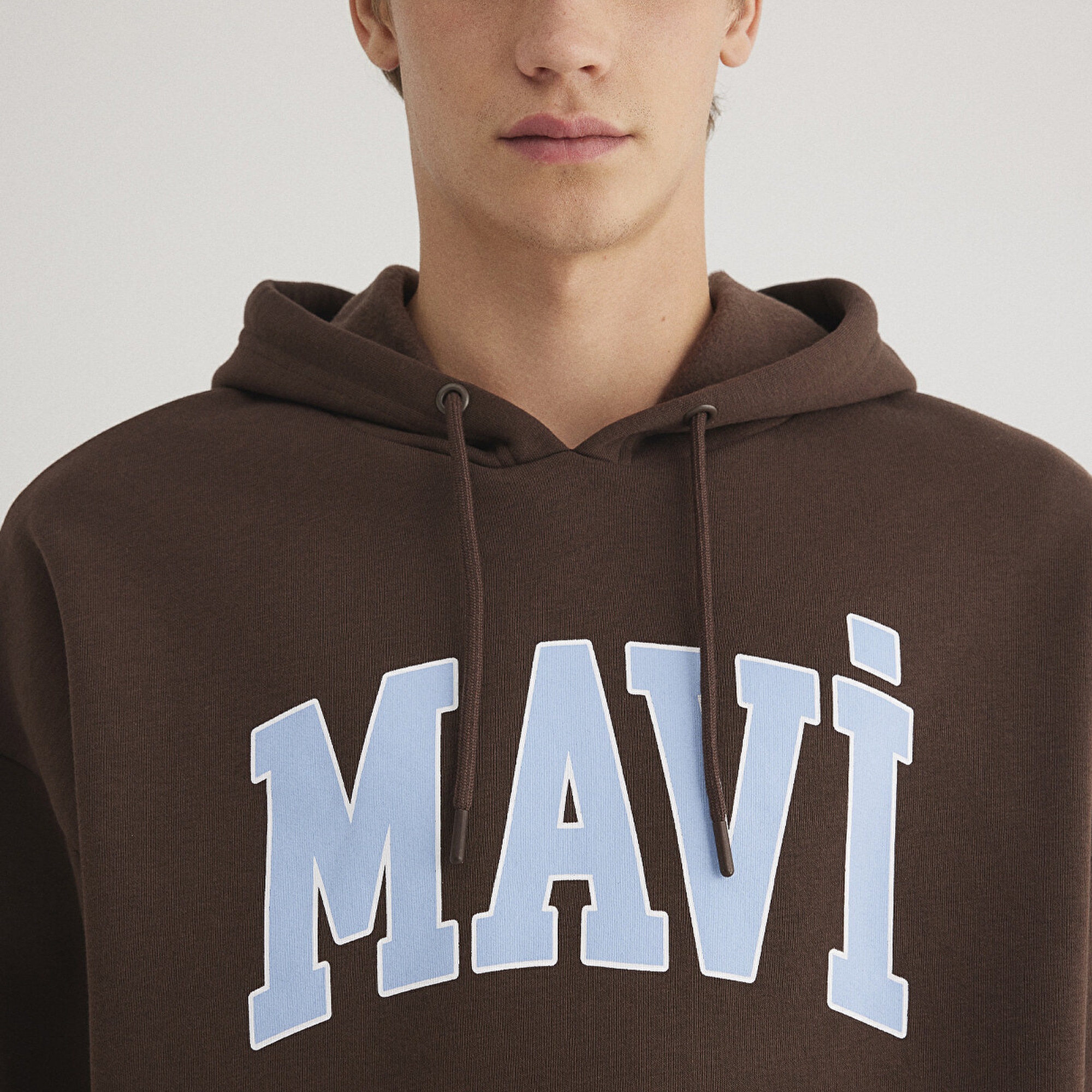 Mavi Mavi Logo Baskılı Kapüşonlu Kahverengi Sweatshirt 067149-88067