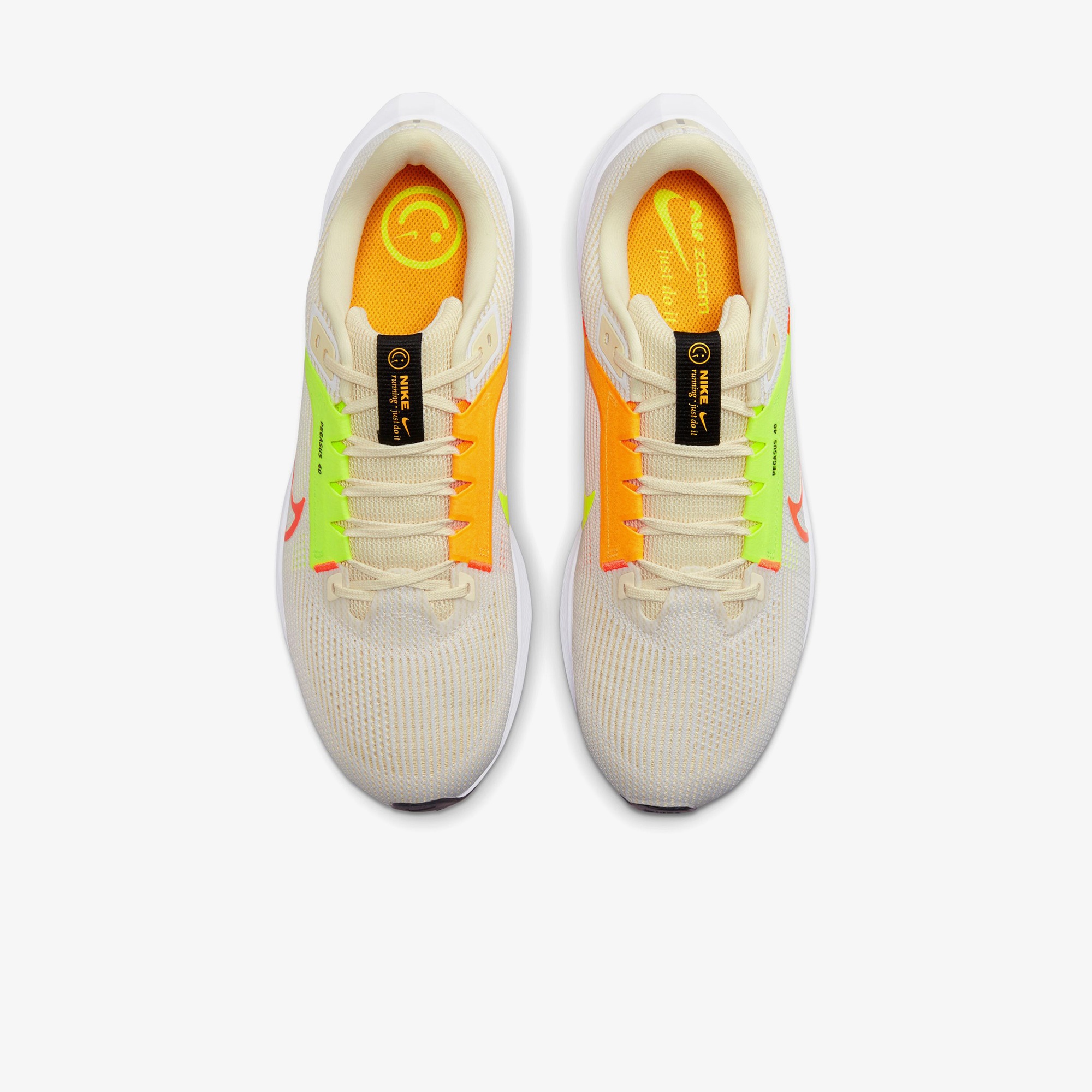 Nike Air Zoom Pegasus 40 Erkek Krem Rengi Spor Ayakkabı