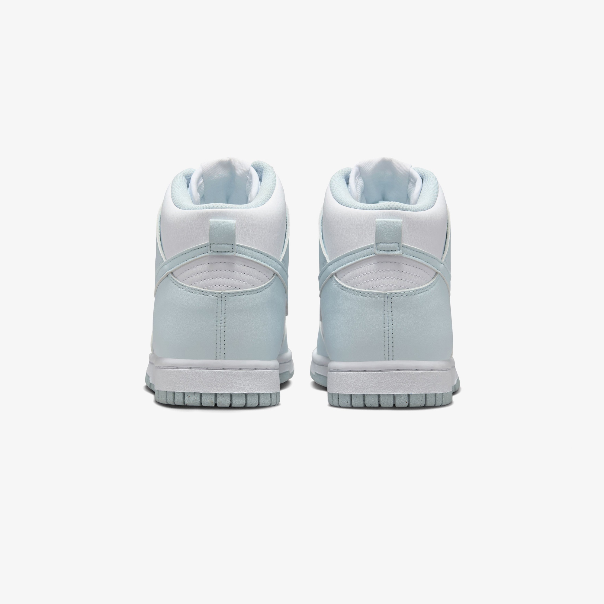 Nike Dunk High Next Nature Kadın Beyaz Spor Ayakkabı