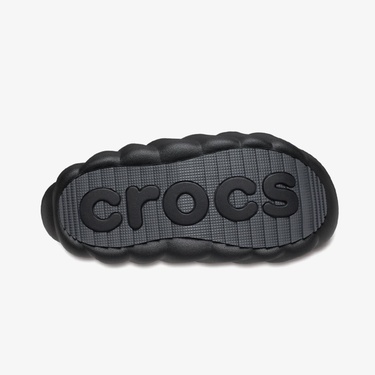  Crocs Overpuff Shorty Kadın Siyah Terlik