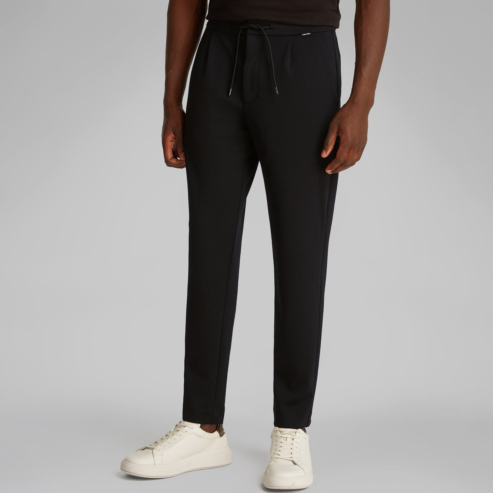 Calvin Klein Comfort Knit Tapered Pleat Erkek Siyah Pantolon