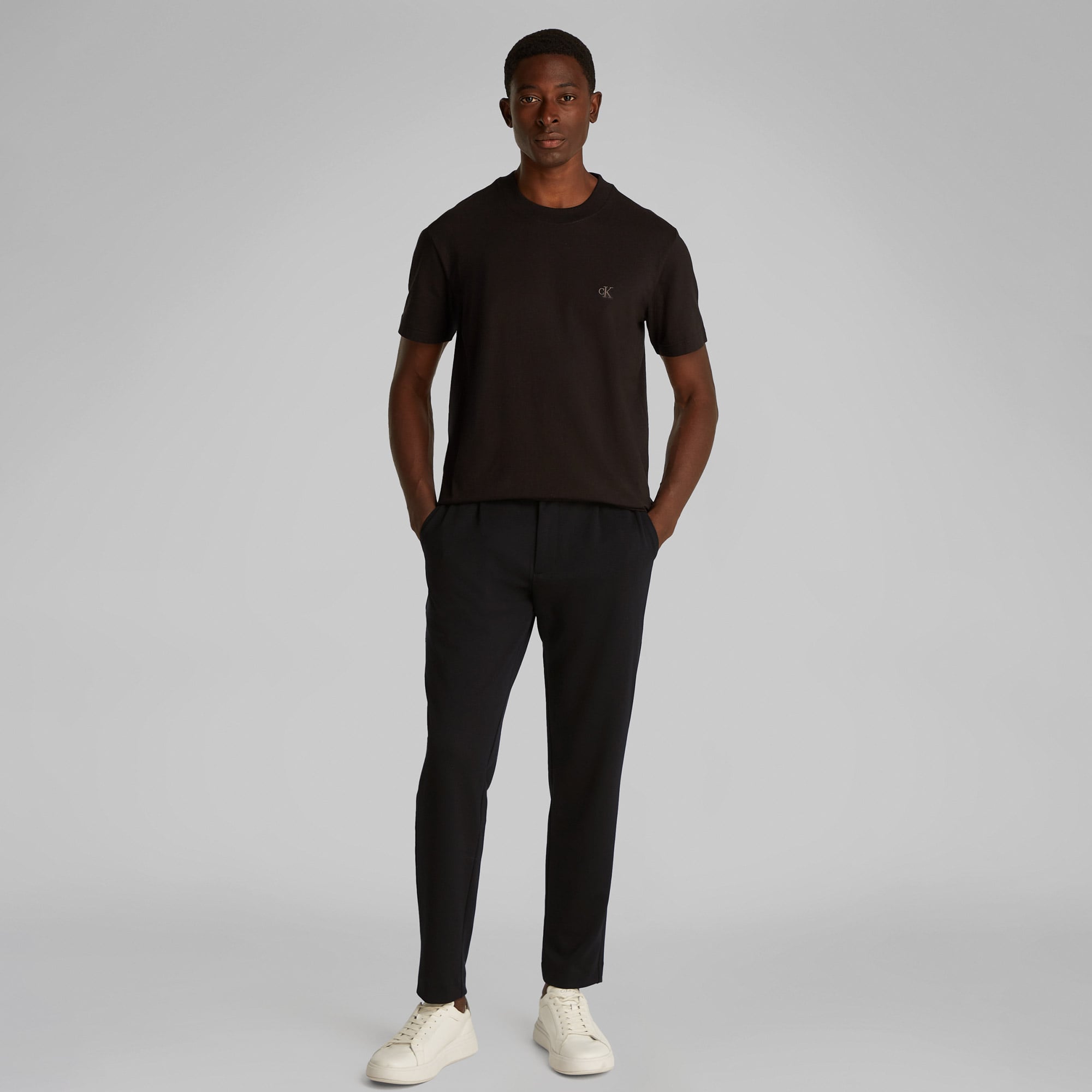  Calvin Klein Comfort Knit Tapered Pleat Erkek Siyah Pantolon