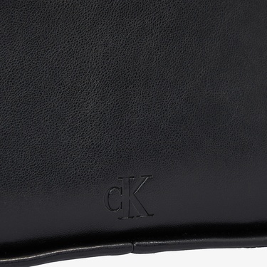  Calvin Klein Knotted 26 Kadın Siyah El Çantası
