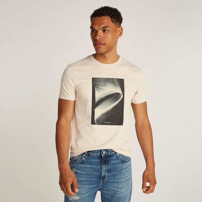  Calvin Klein Faded Light Graphic Erkek Bej T-Shirt