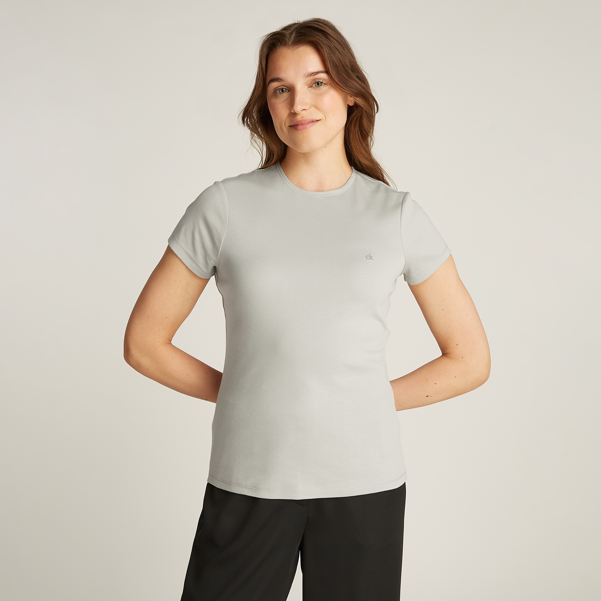 Calvin Klein Liquid Touch C-Nk Top Kadın Gri T-Shirt