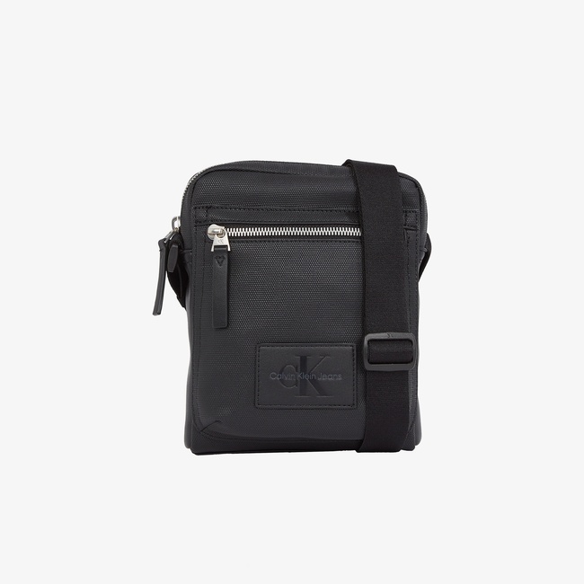  Calvin Klein Coated Sq Camera 18 Erkek Siyah El Çantası