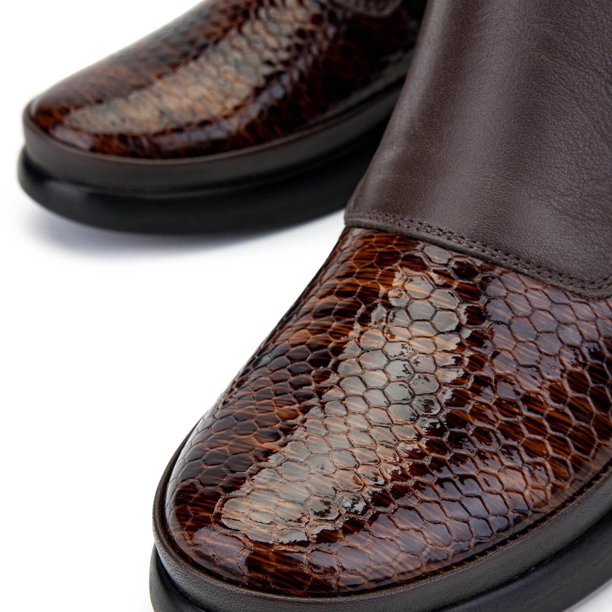 Tamer Tanca Kadın Hakiki Deri Kahverengi Kroko Casual Bot