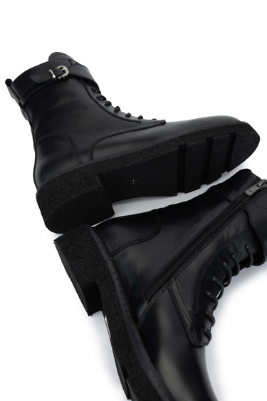  Tamer Tanca Kadın Hakiki Deri Siyah Deri Casual Bot