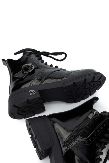  Tamer Tanca Kadın Hakiki Deri Siyah Rugan Casual Bot