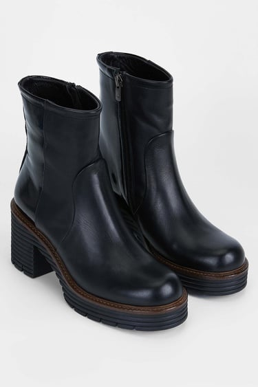  Tamer Tanca Kadın Hakiki Deri Siyah Analin Casual Bot