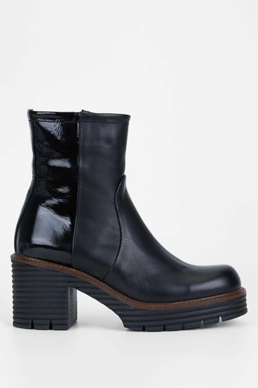  Tamer Tanca Kadın Hakiki Deri Siyah Analin Casual Bot