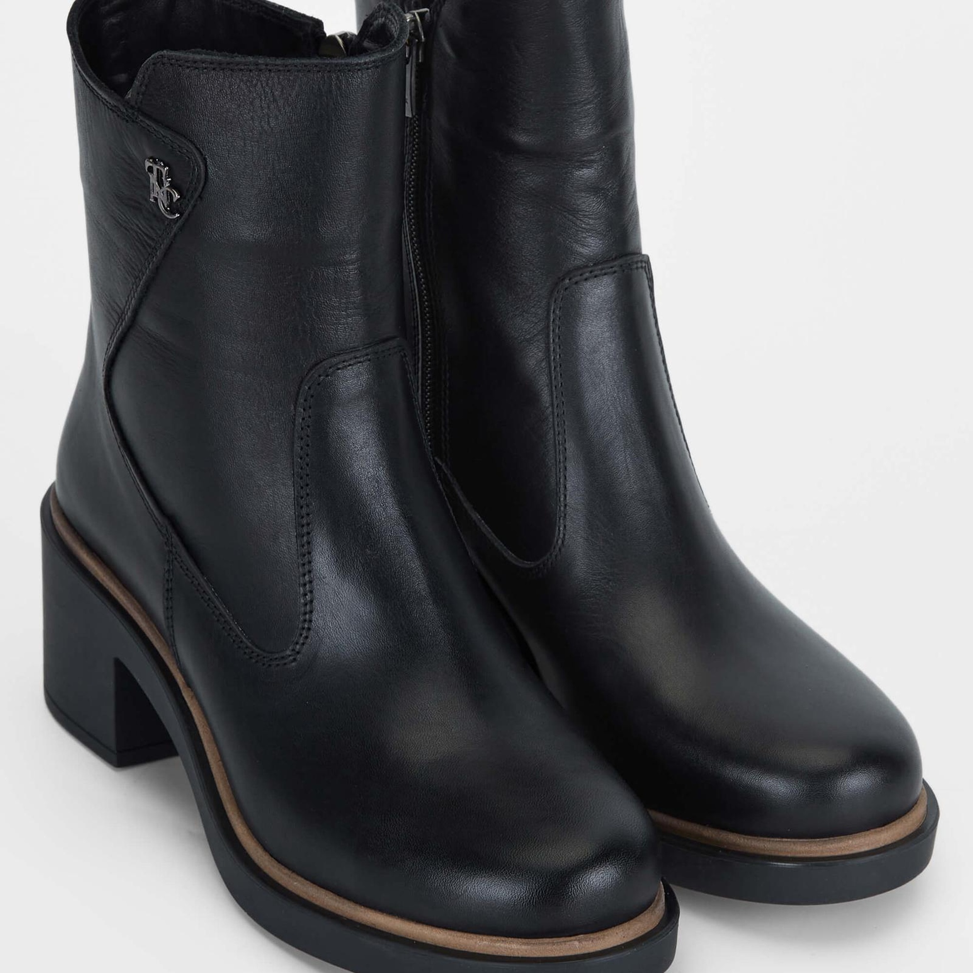 Tamer Tanca Kadın Hakiki Deri Siyah Deri Casual Bot