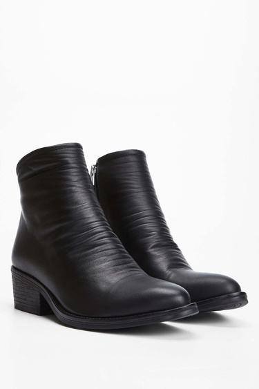  Tamer Tanca Kadın Hakiki Deri Siyah Deri Casual Bot
