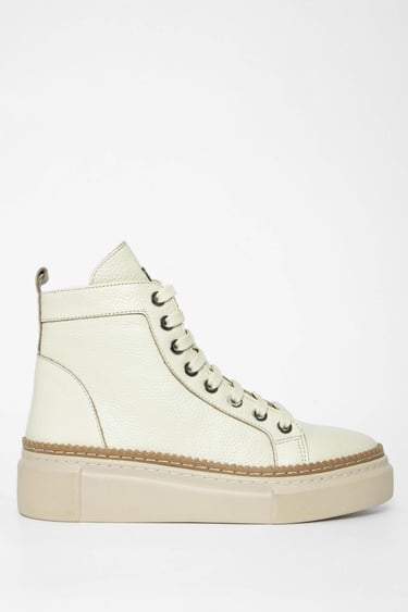  Tamer Tanca Kadın Hakiki Deri Bej Casual Bot