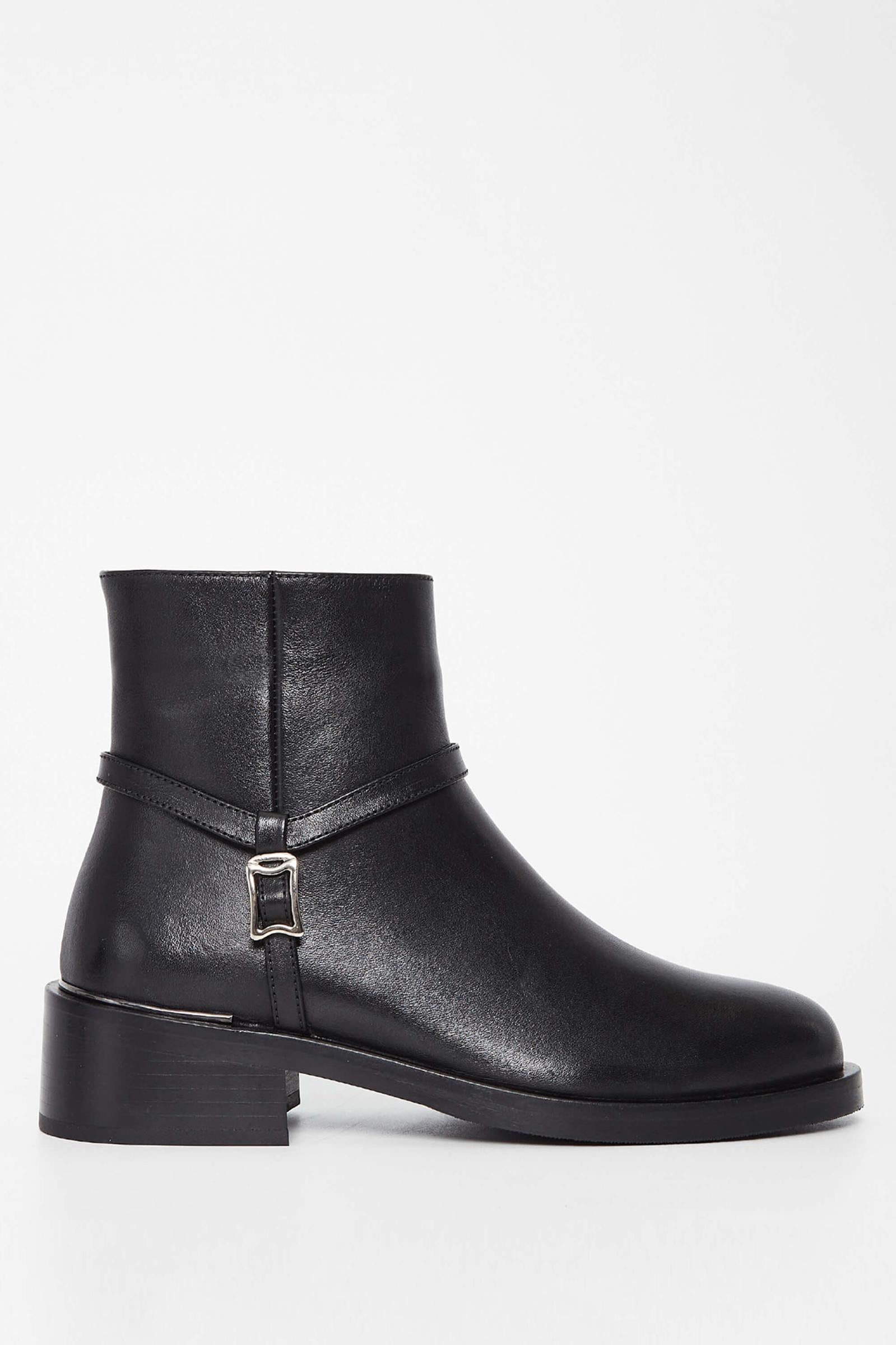  Tamer Tanca Kadın Hakiki Deri Siyah Deri Casual Bot