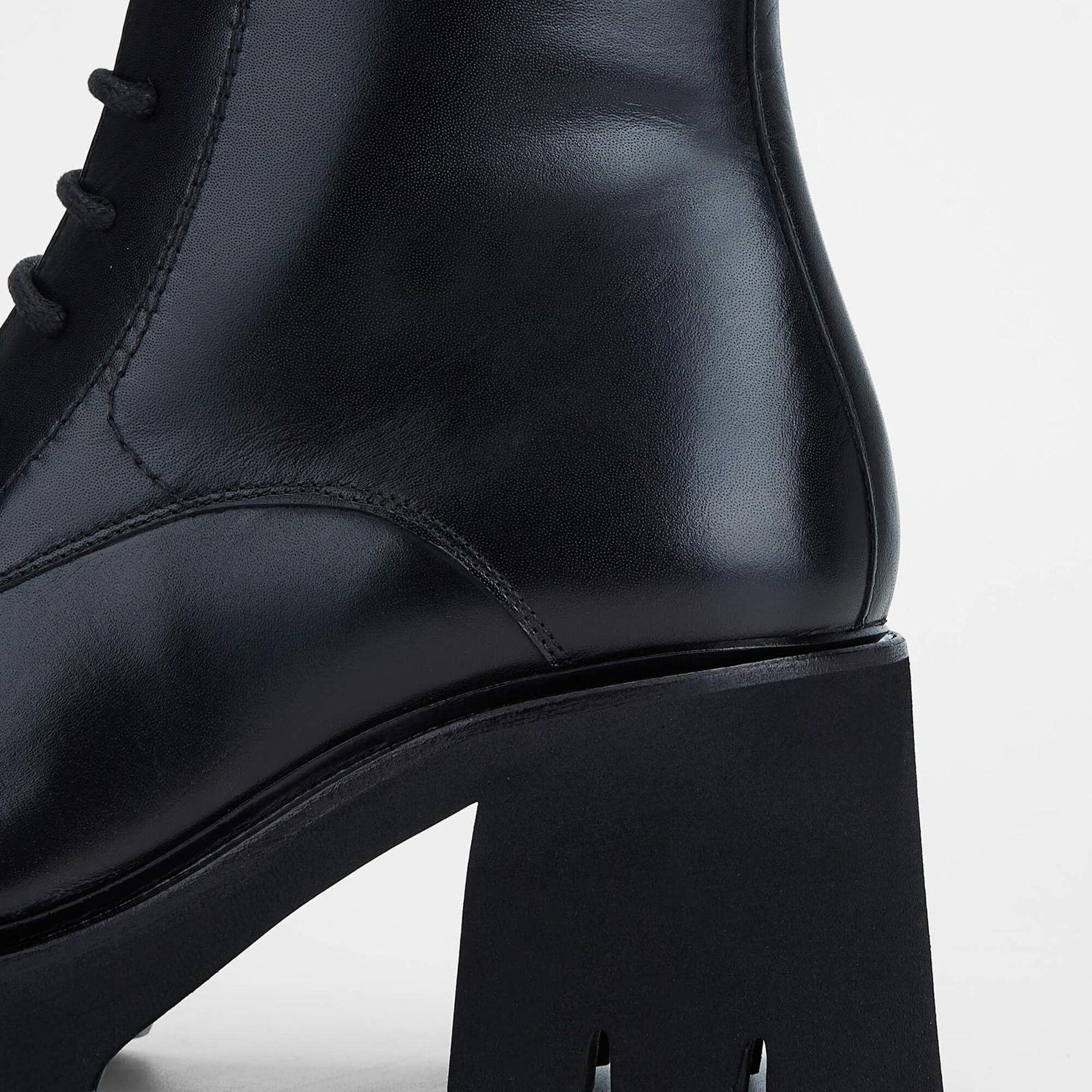 Tamer Tanca Kadın Hakiki Deri Siyah Deri Casual Bot