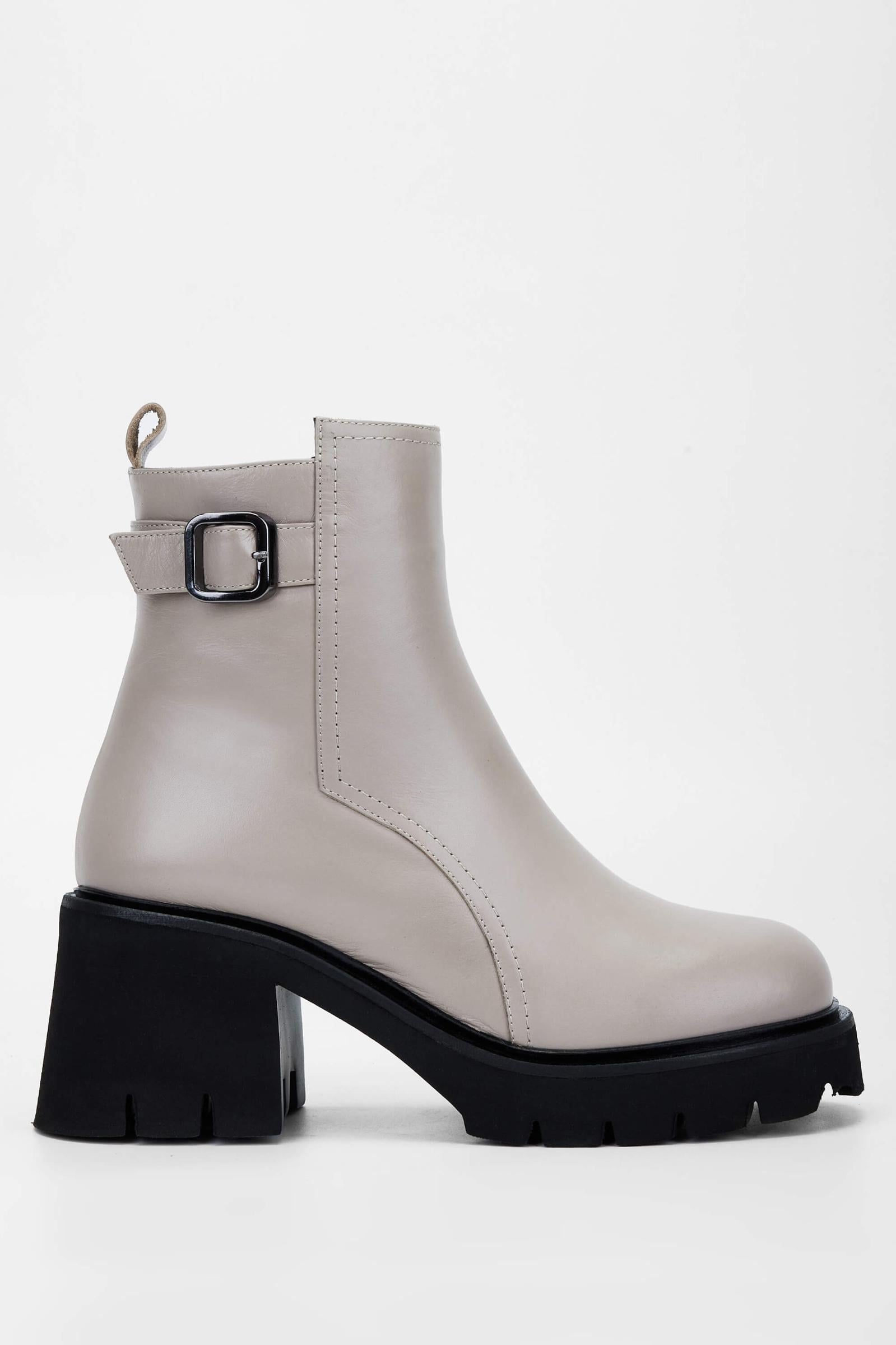  Tamer Tanca Kadın Hakiki Deri Kırık Beyaz Casual Bot