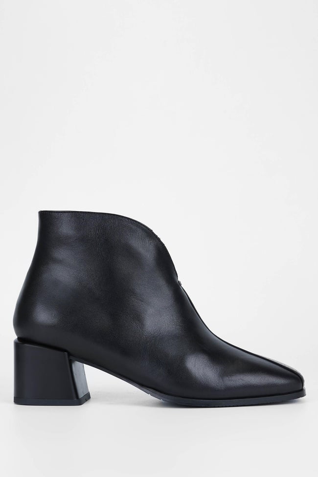  Tamer Tanca Kadın Hakiki Deri Siyah Deri Casual Bot