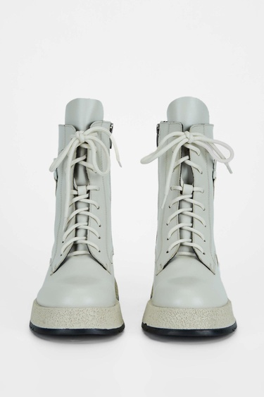  Tamer Tanca Kadın Hakiki Deri Kırık Beyaz Casual Bot