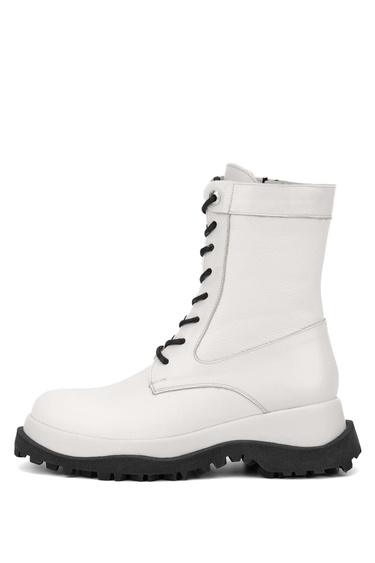  Tamer Tanca Kadın Hakiki Deri Kırık Beyaz Casual Bot